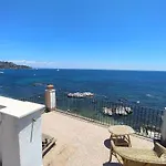 Con Terrazzo Sul Mare Teocle Apartmán