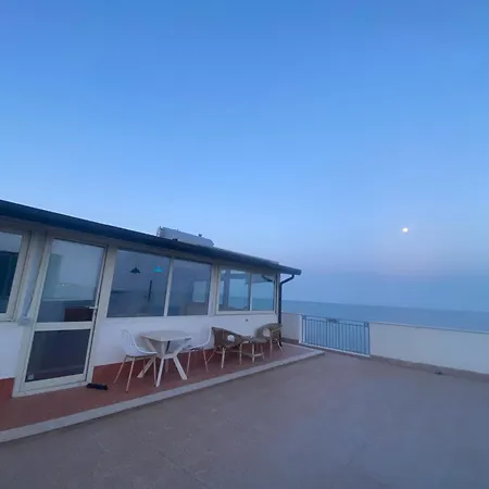 Con Terrazzo Sul Mare Teocle ジャルディーニ・ナクソス