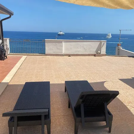 Con Terrazzo Sul Mare Teocle Apartmán Giardini Naxos